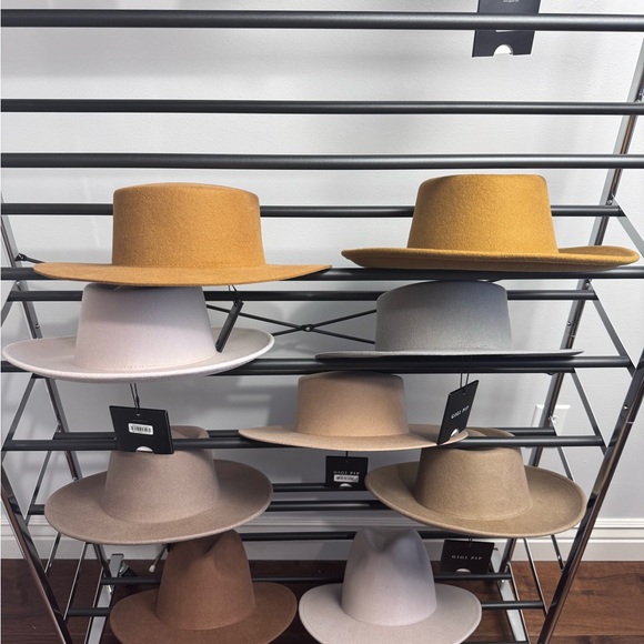 Gigi Pip Dahlia Boater NWT Brown - Picture 9 of 10